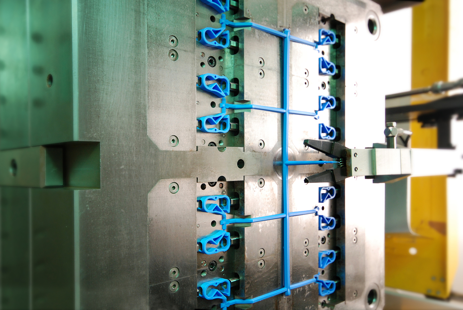 [Translate to Allemand:] Pièces polymères à usage médical et moules